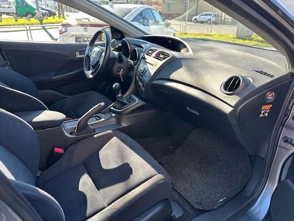 Honda Civic 1,4i VTEC Sport