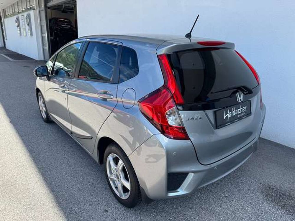 Honda Jazz 1.3 Elegance AUT RKam KeyGo Klima Shz