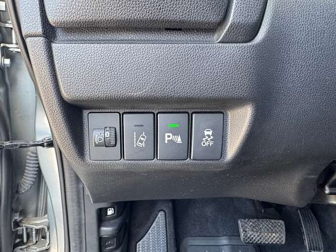 Honda Jazz 1.3 Elegance AUT RKam KeyGo Klima Shz