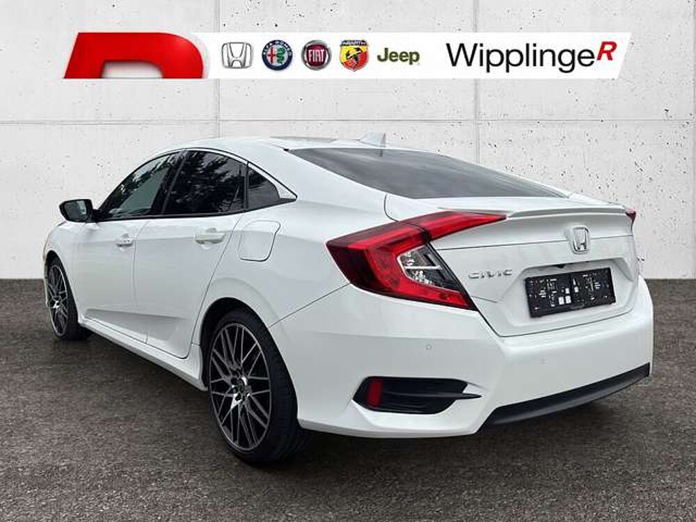 Honda Civic 1,5 VTEC Turbo Executive CVT