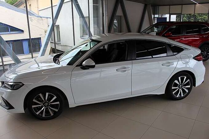 Honda Civic 2.0 i-MMD Hybrid Elegance e-CVT Aut. Vollhybrid...