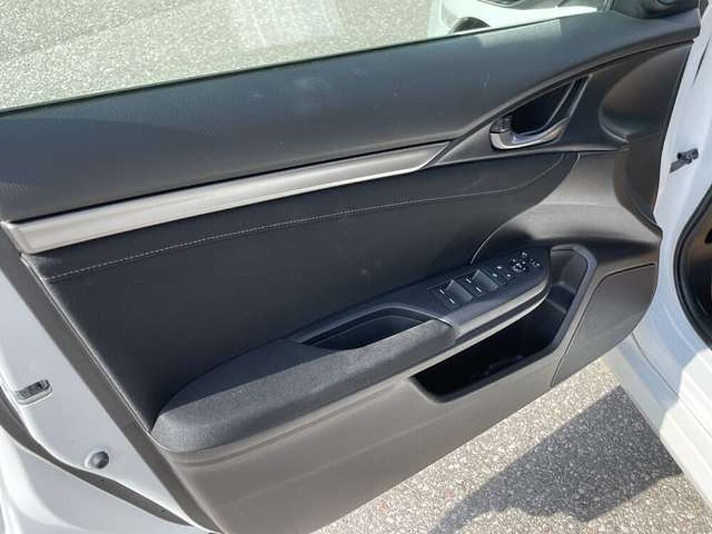 Honda Civic 1,0 VTEC Turbo Elegance