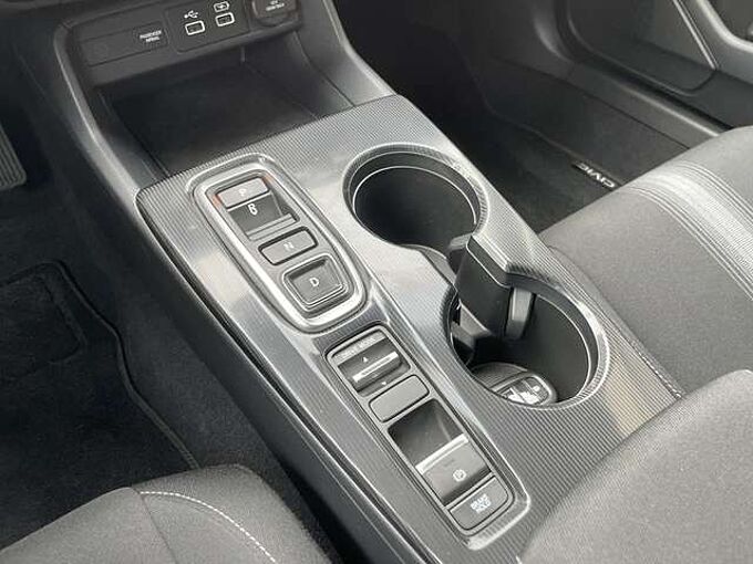 Honda Civic 2.0 i-MMD Hybrid Elegance e-CVT Aut.