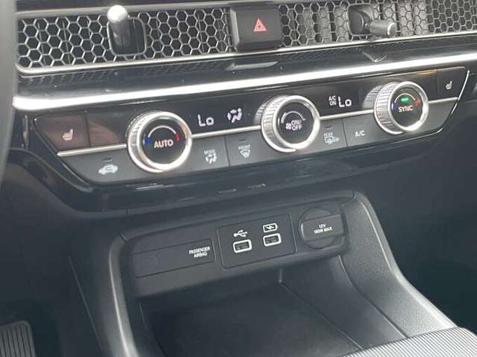 Honda Civic 2.0 i-MMD Hybrid Elegance e-CVT Aut.