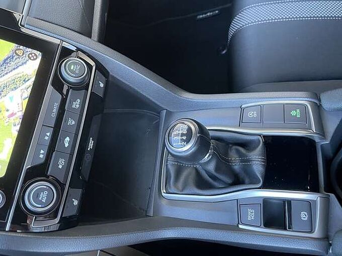 Honda Civic 1,0 VTEC Turbo Elegance