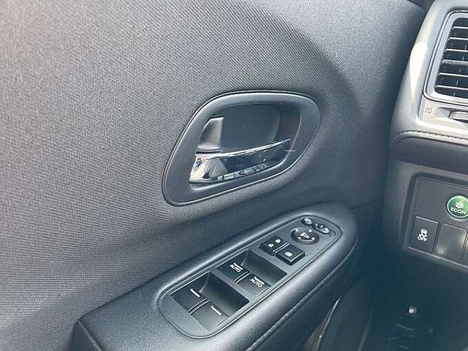 Honda HR-V 1,5 i-VTEC Comfort *AHK*