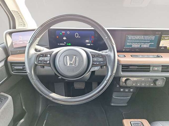 Honda e Advanc 16'